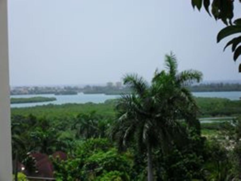 Palm Bay Guest House & Restaurant Montego Bay Ngoại thất bức ảnh